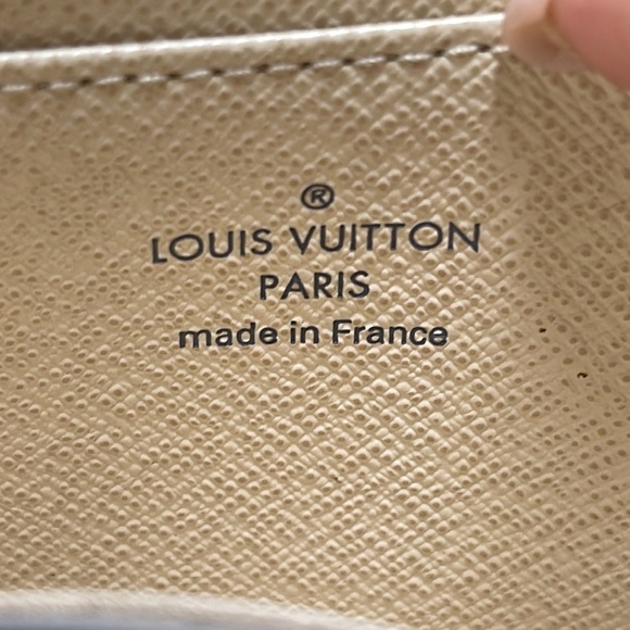 Louis Vuitton Zippy Coin Purse in Damier Azur - Picture 12 of 13